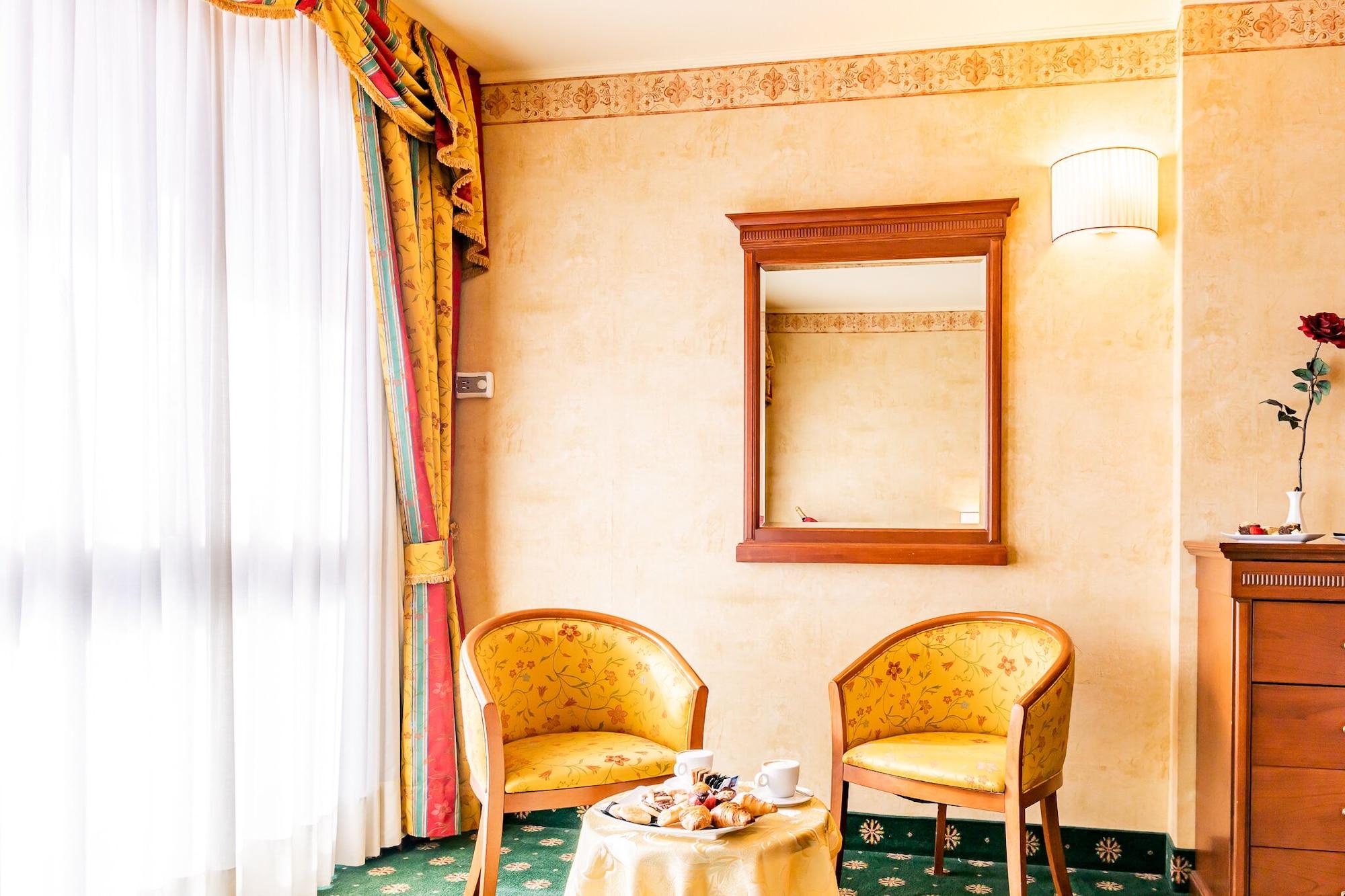 Hotel Cristallo Colle Colle Sestriere Buitenkant foto